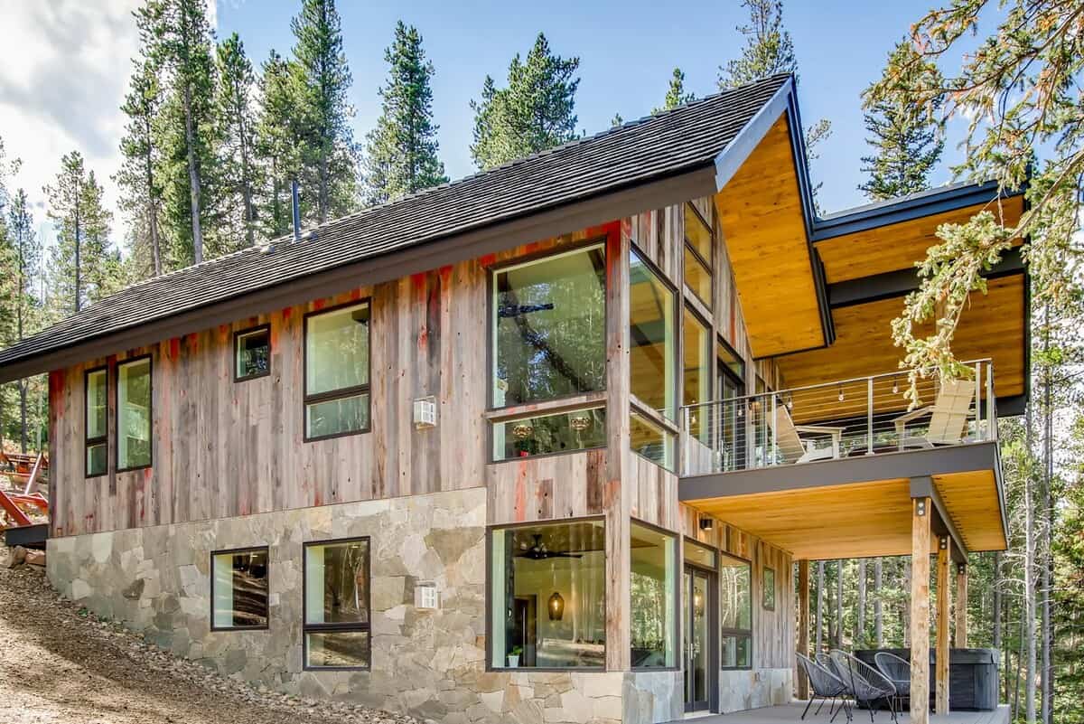 black hawk cabin rental