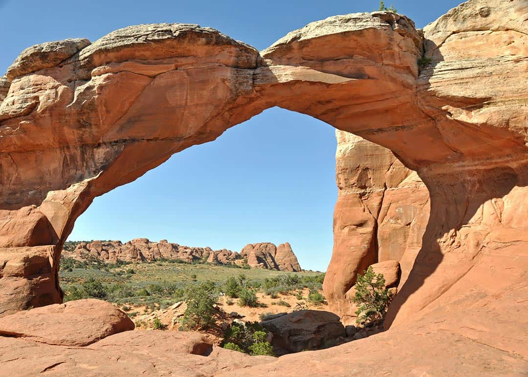 broken arch hike