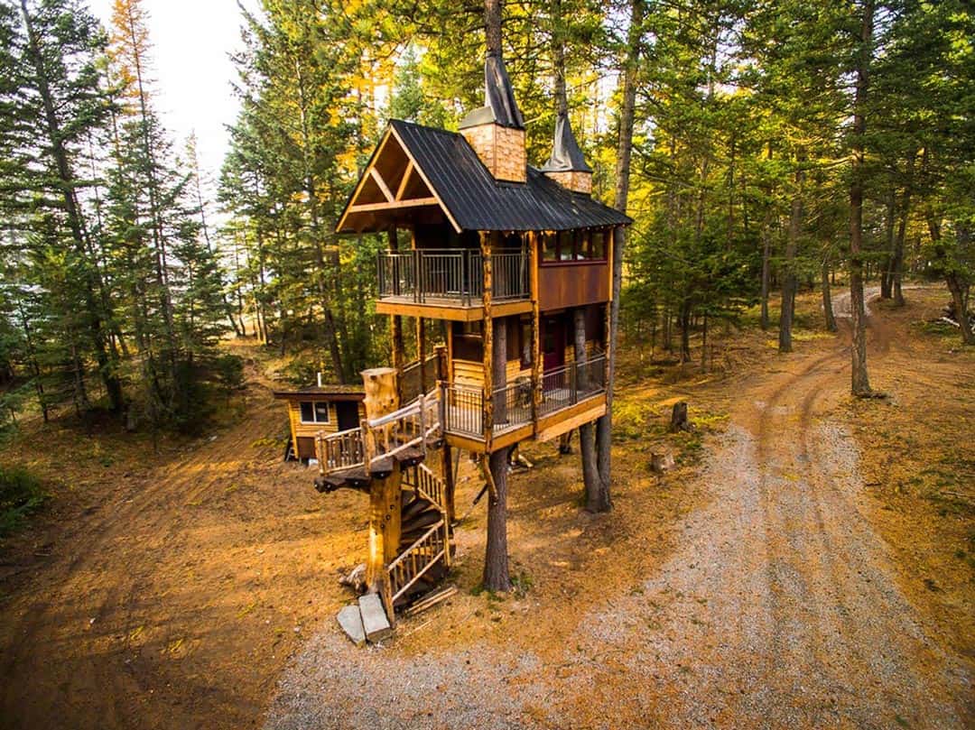 montana treehouse retreat