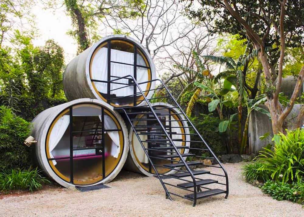 Pipe glamping resort near Mexico City
