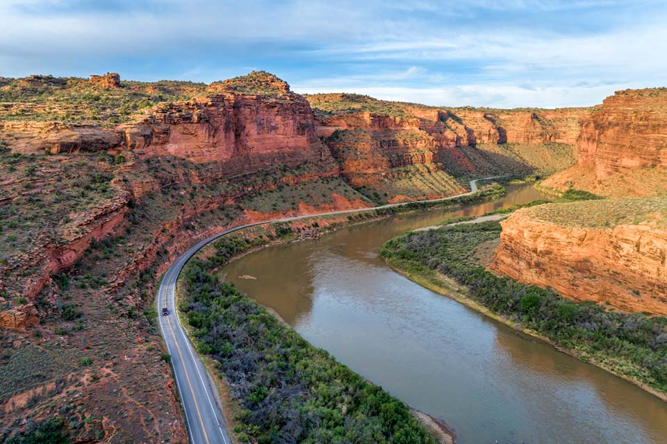 dinosaur diamond prehistoric highway