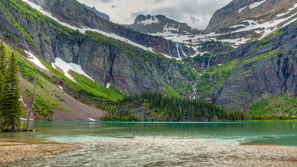 grinnell lake trail