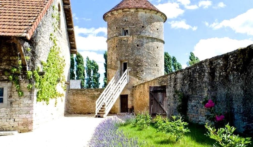 Medieval watchtower vacation rental in France
