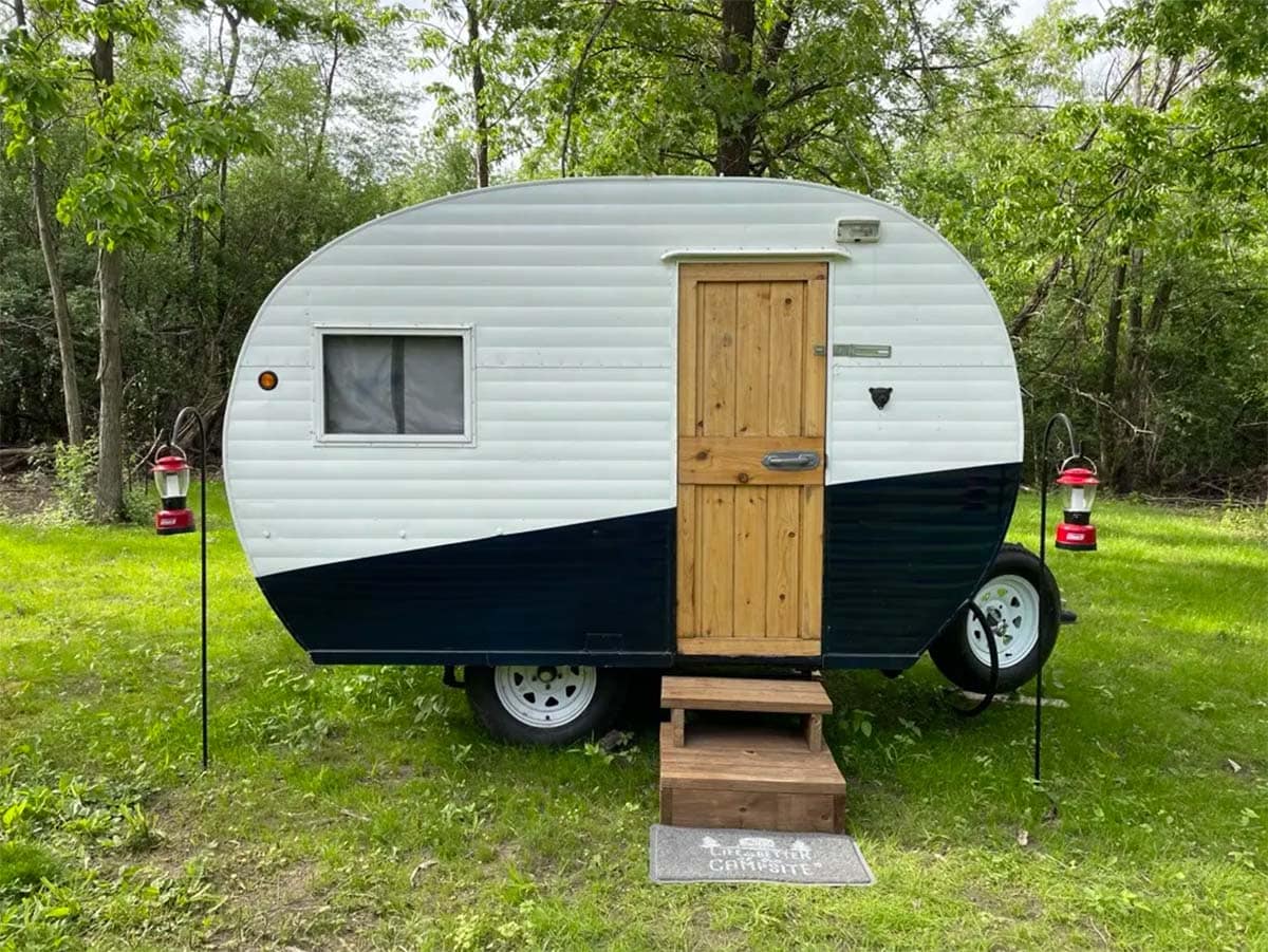 wisconsin glamping trailer rental