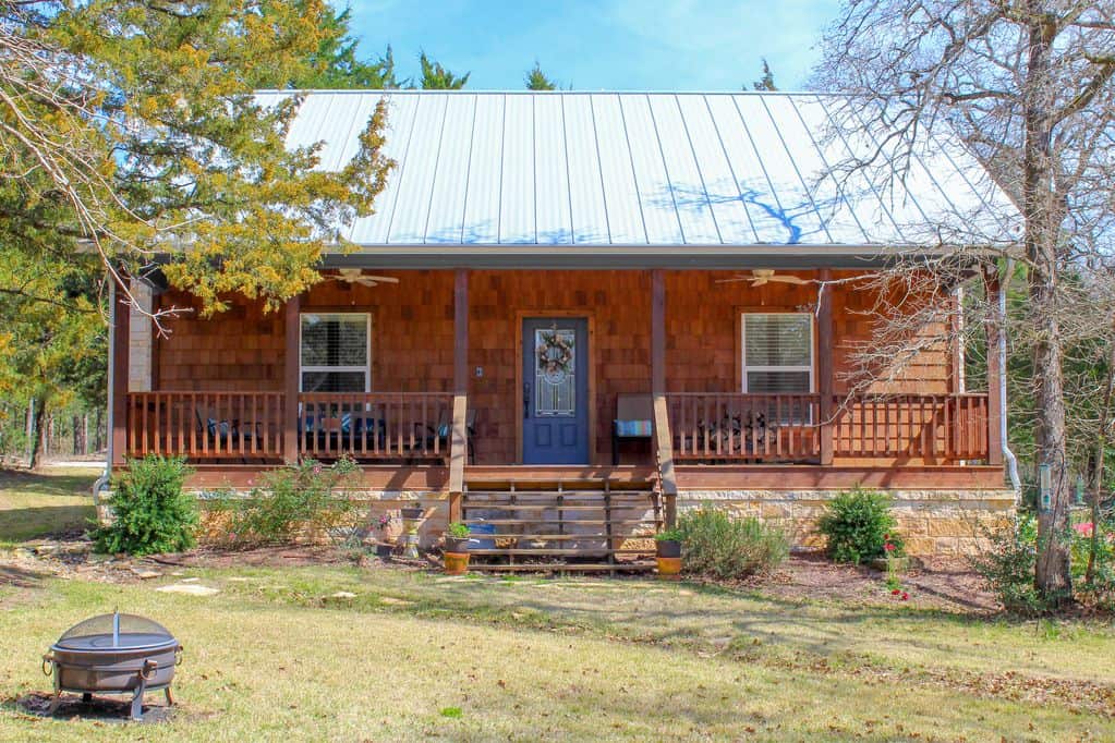 secluded cottage cabin texas