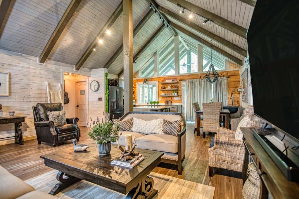 This cabin is one of the best Nashville Cabin rentals if you love interior design