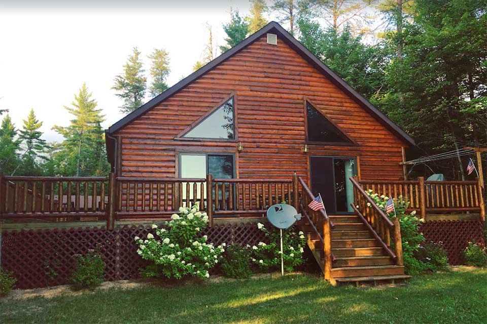 upper peninsula cabin rentals