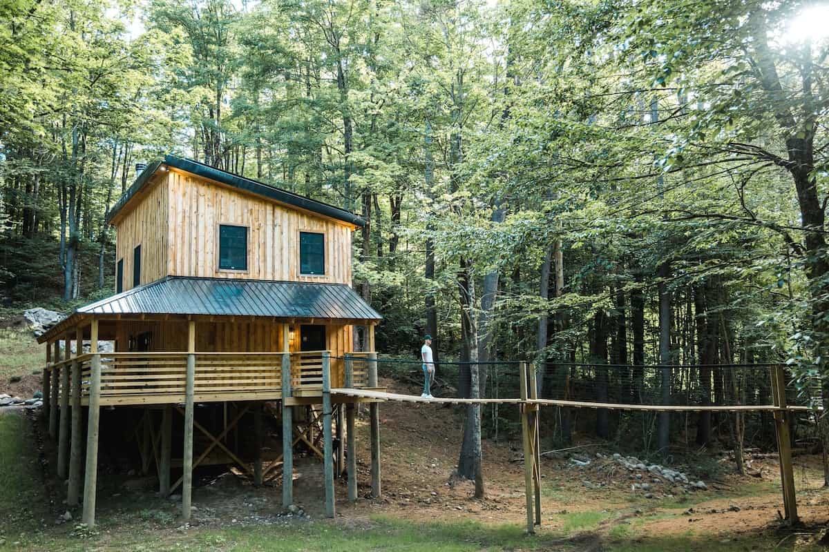 unique new york airbnb treehouse