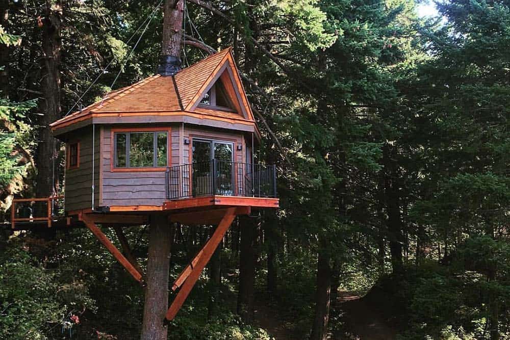 columbia river gorge treehouse airbnb