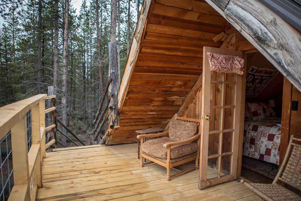 rustic secluded log cabin oregon