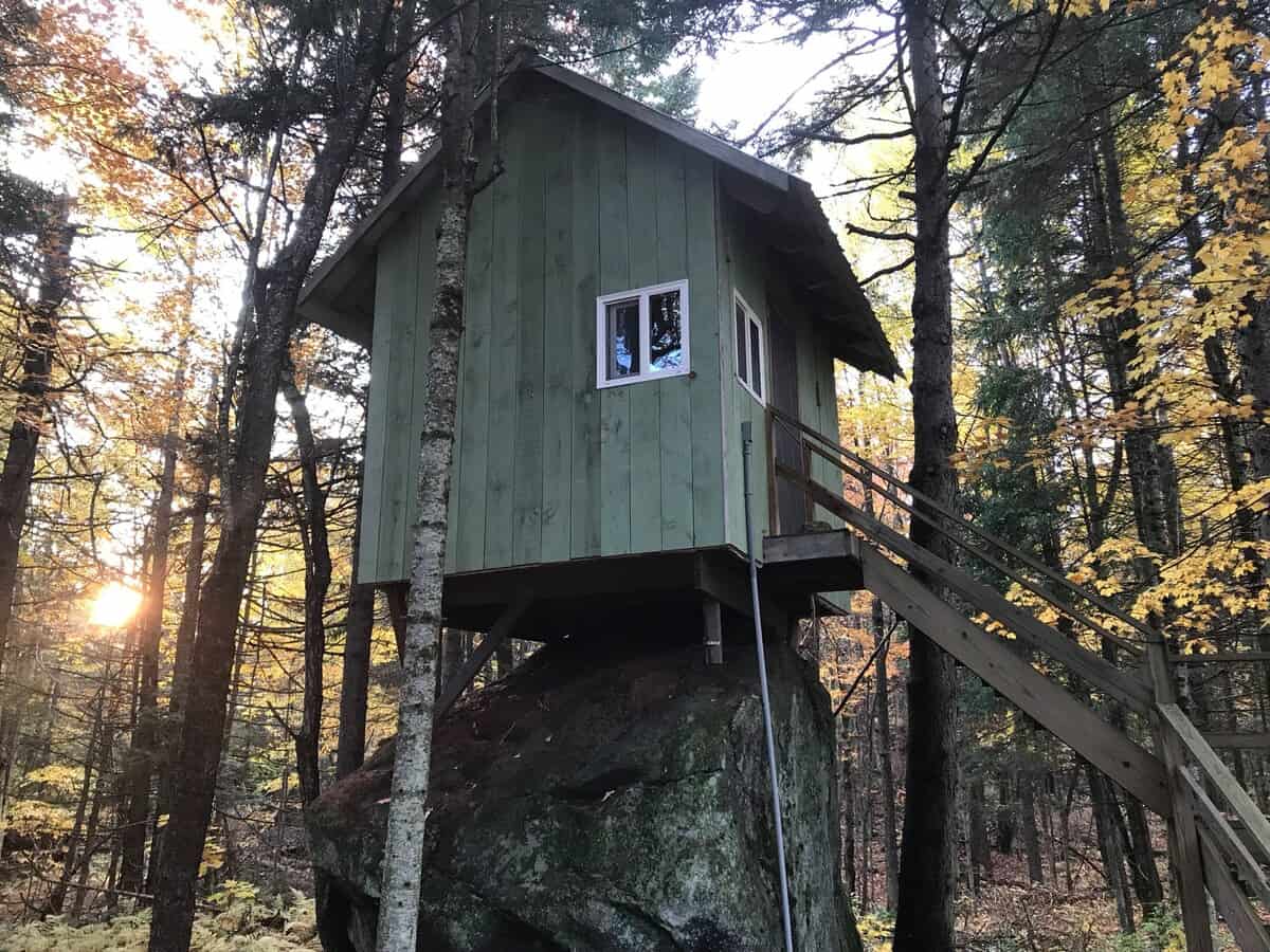 A Cabin On The Rocks glamping