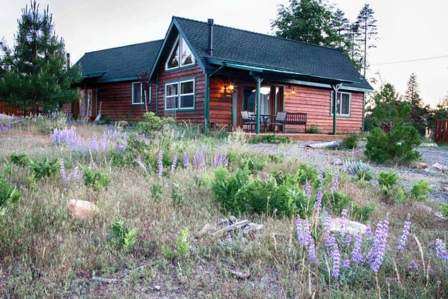 18 Stunningly Secluded Cabin Rentals in California - Territory Supply - Secluded Cabin Rentals Ca Mountains