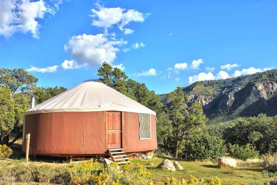 colorado yurt rental