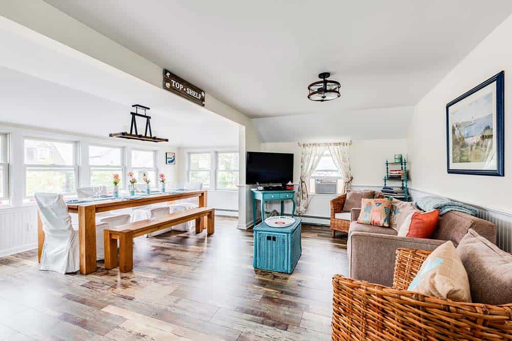 oceanfront cottage airbnb connecticut