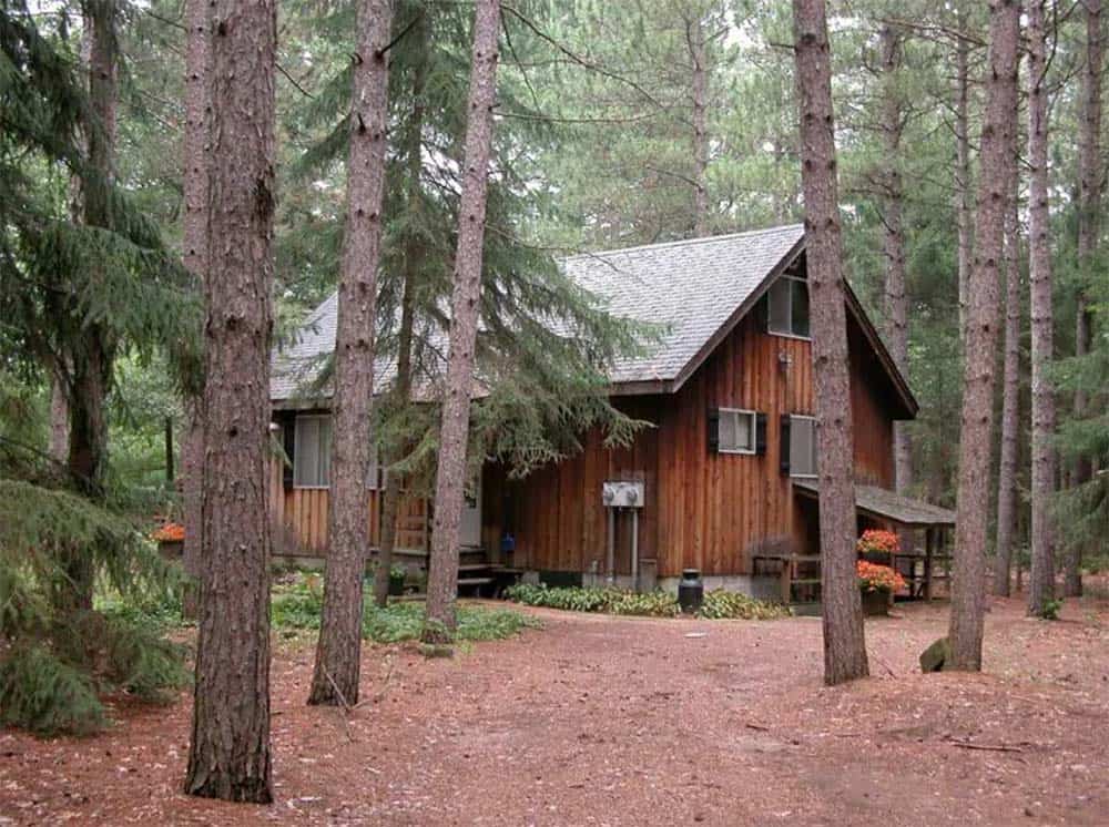 secluded wisconsin cabin on 6 acres