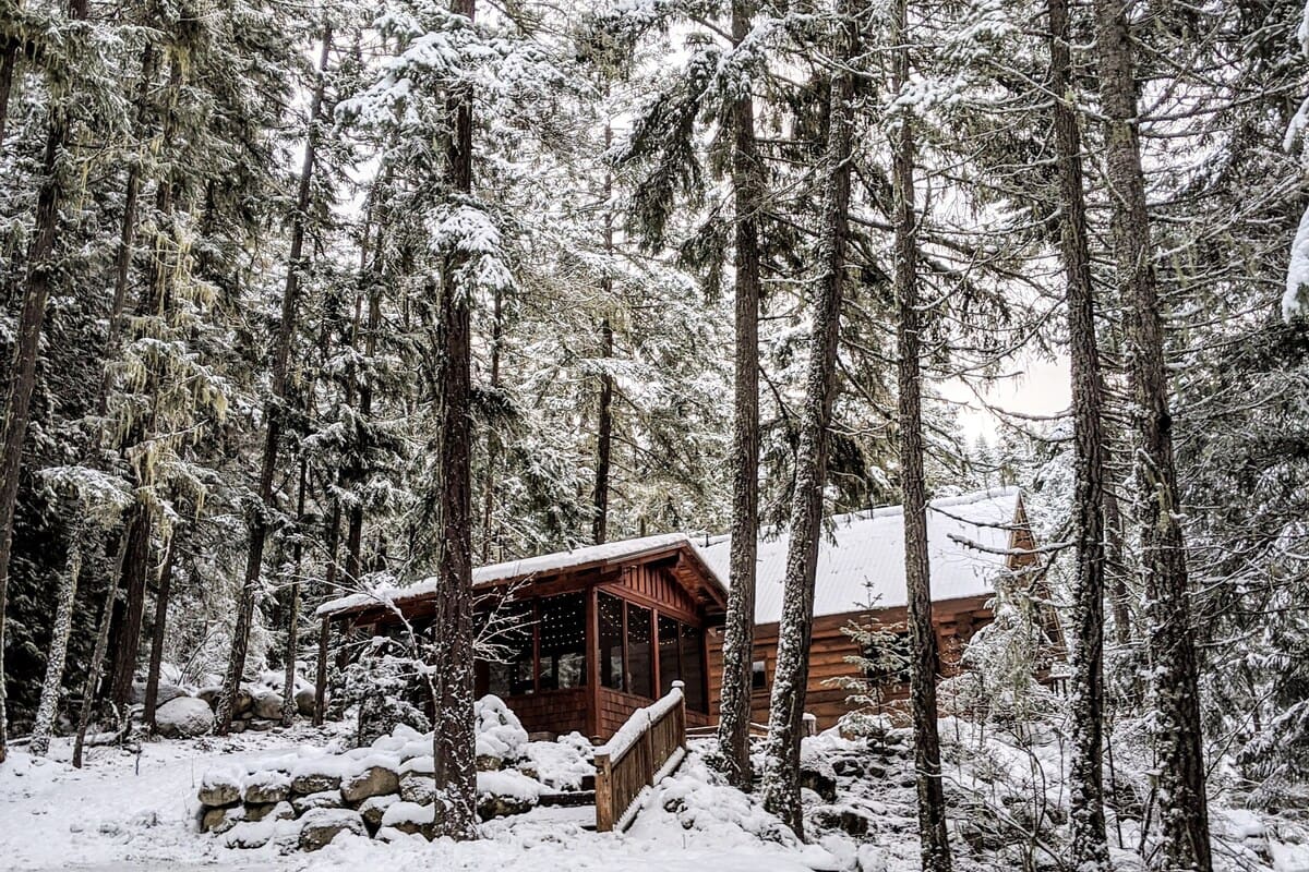 cabins in British Columbia