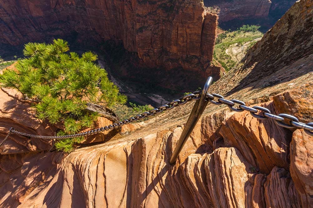 angels landing hike exposure