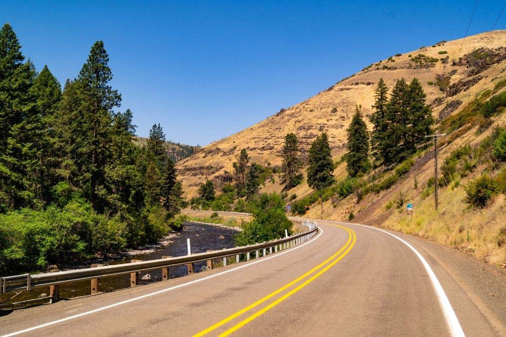 hells canyon oregon scenic drive