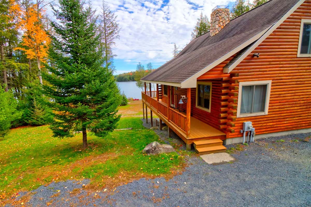 10 Super & Secluded Maine Cabin Rentals Territory Supply