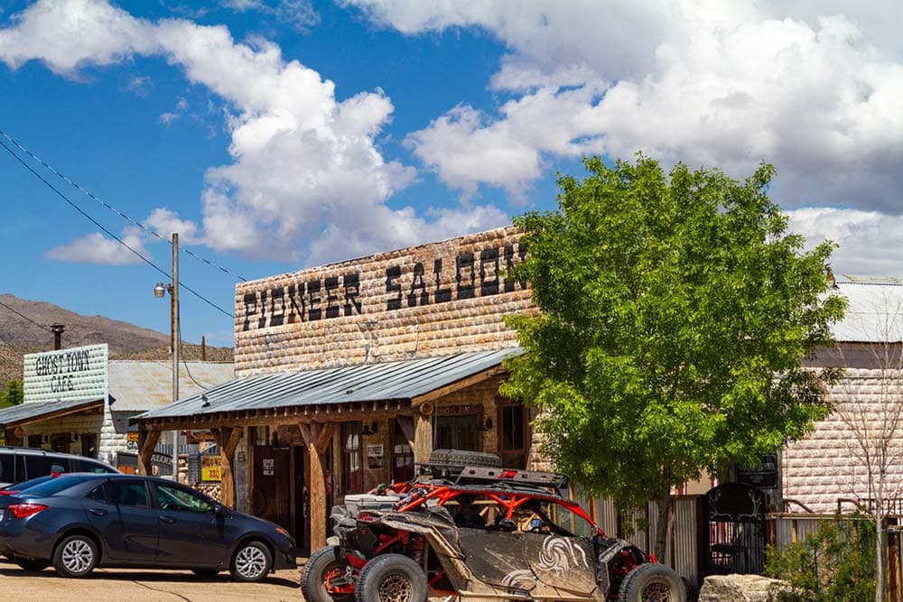 pioneer saloon nevada