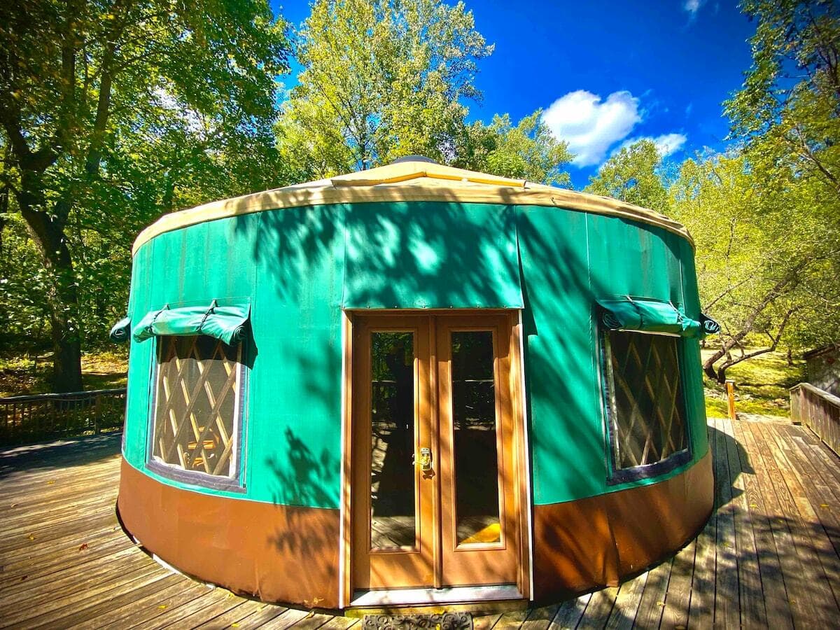 yurt glamping virginia