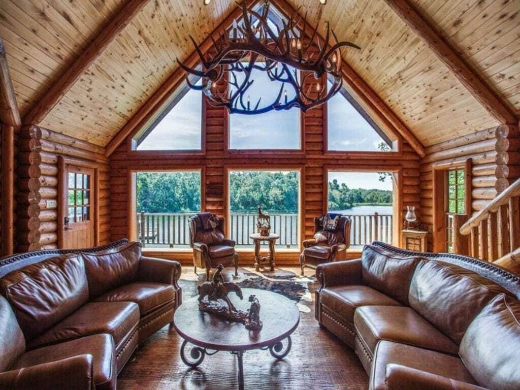 8 Luxury Cabin Rentals in Texas for a Pampered Getaway