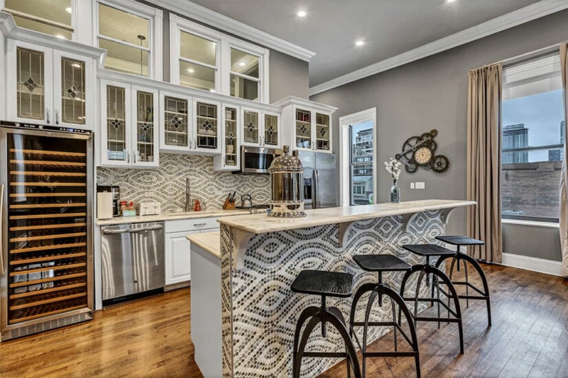 12 Stunning Chicago Vacation Rentals for a Lively Windy City Stay - Luxury Chicago Vacation Rentals