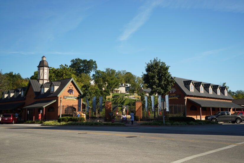 10 Awesome Weekend Road Trips from St. Louis, Missouri