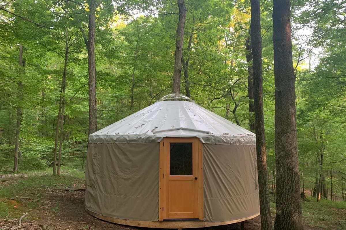 illinois glamping yurt