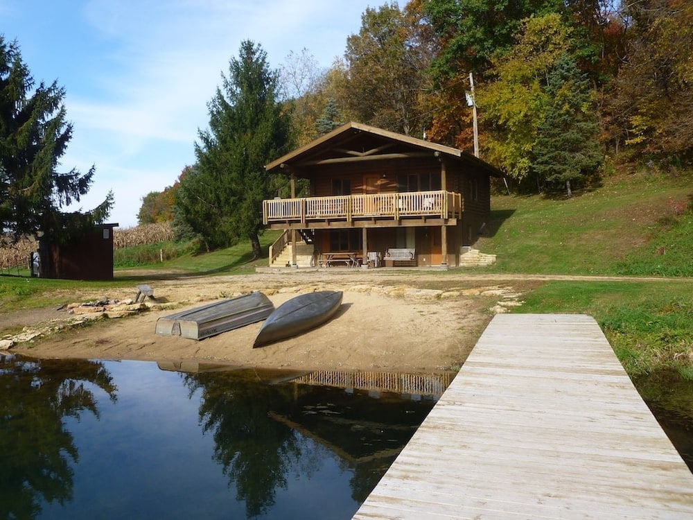 Cabin on the Lake Illinois