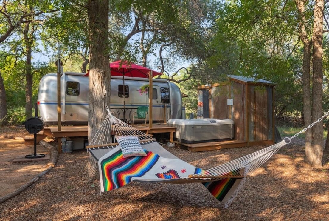 10 Best Wyoming Cabin Rentals for a Secluded Retreat - Tiny Home Rentals In Wyoming