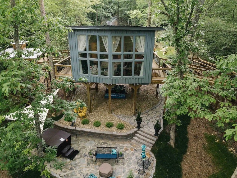 Sulfur Ridge Treehouse Tennessee