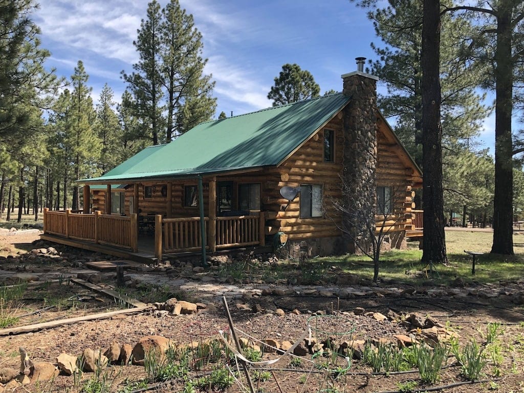 secluded cabin in greer az