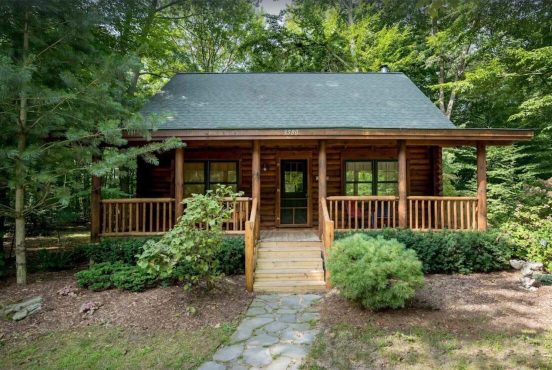 18 Beautifully Remote Cabin Rentals in the U.S. - Territory Supply