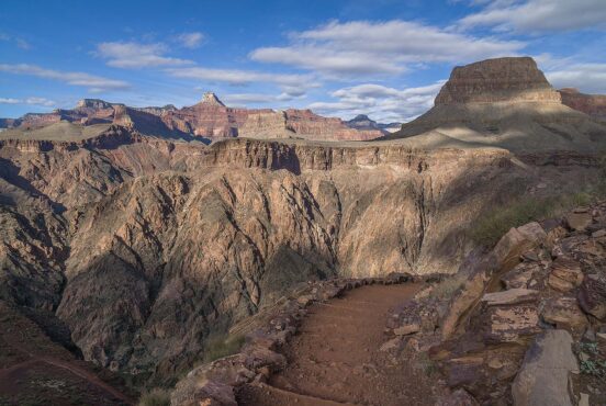grand canyon rim to rim hiking guide