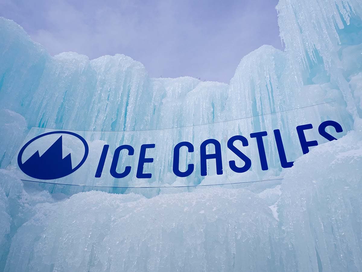 ice castles lake geneva