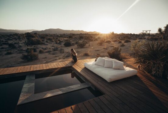 joshua tree airbnbs with pool