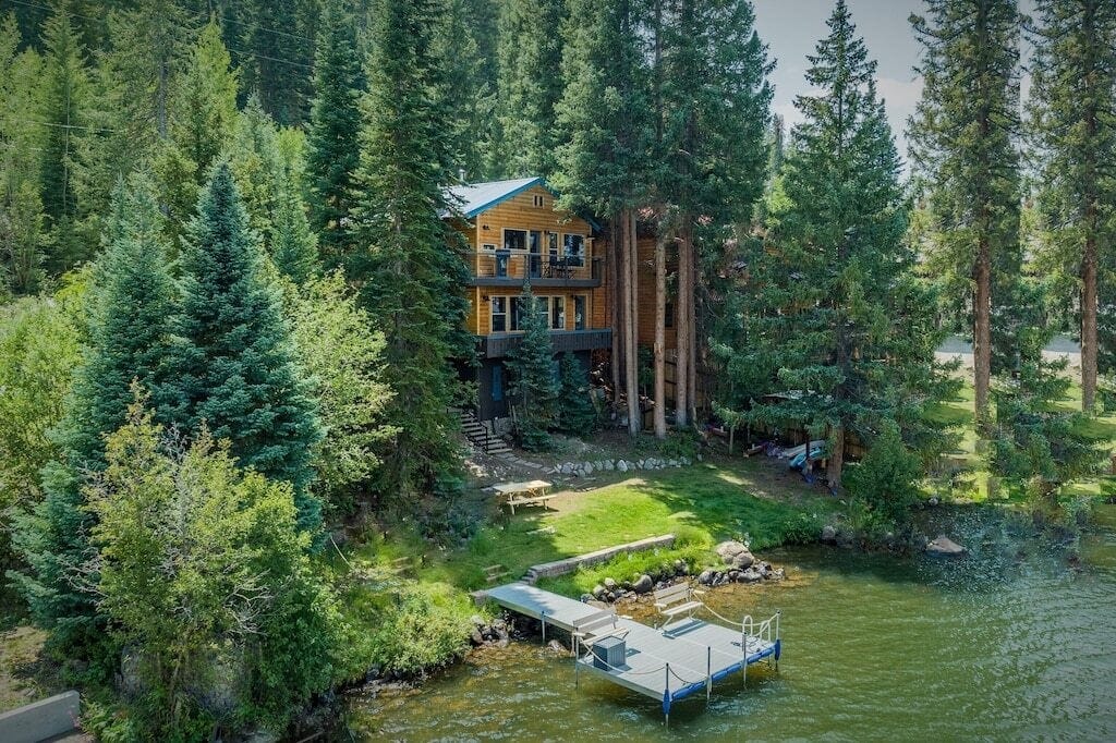Lakeshore Cabin with Private Dock