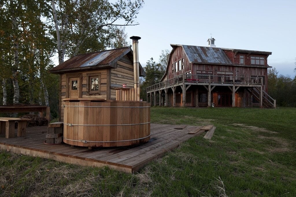 The Lake Superior Barn cabin