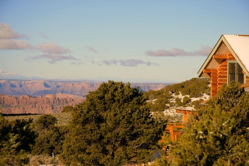 cabin overlooking moab utah
