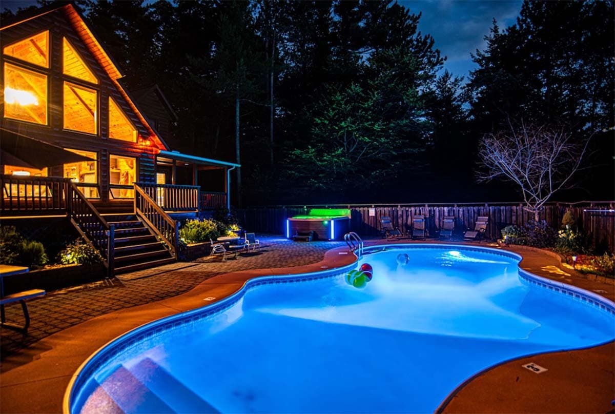 ny cabin rental hot tub pool