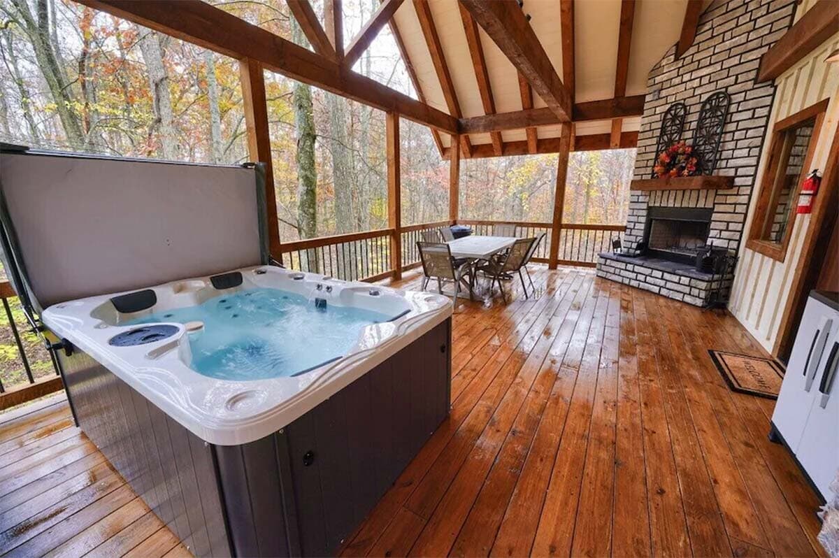 cabin rental with hot tub hocking hills
