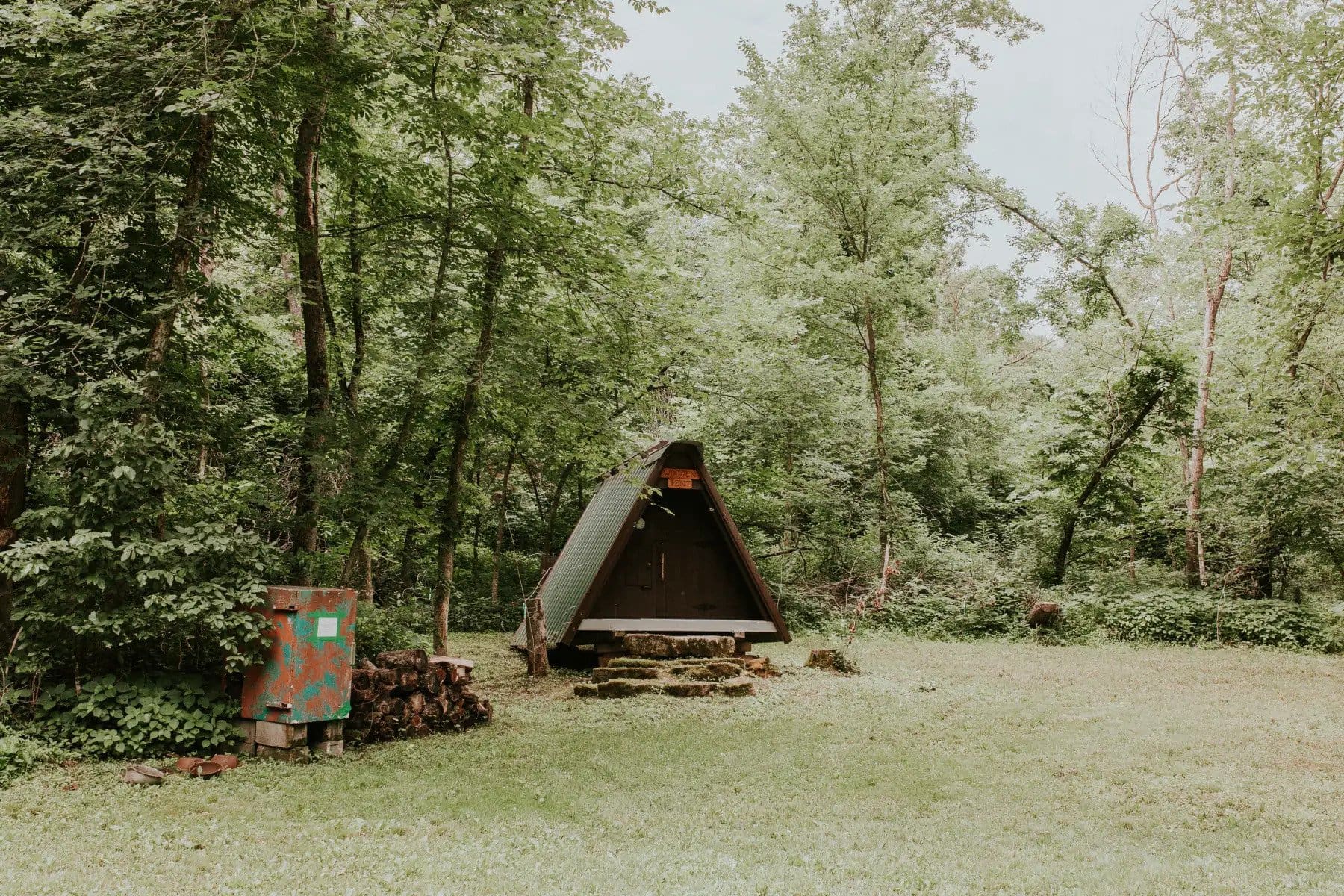 wooden tent glamping minnesota