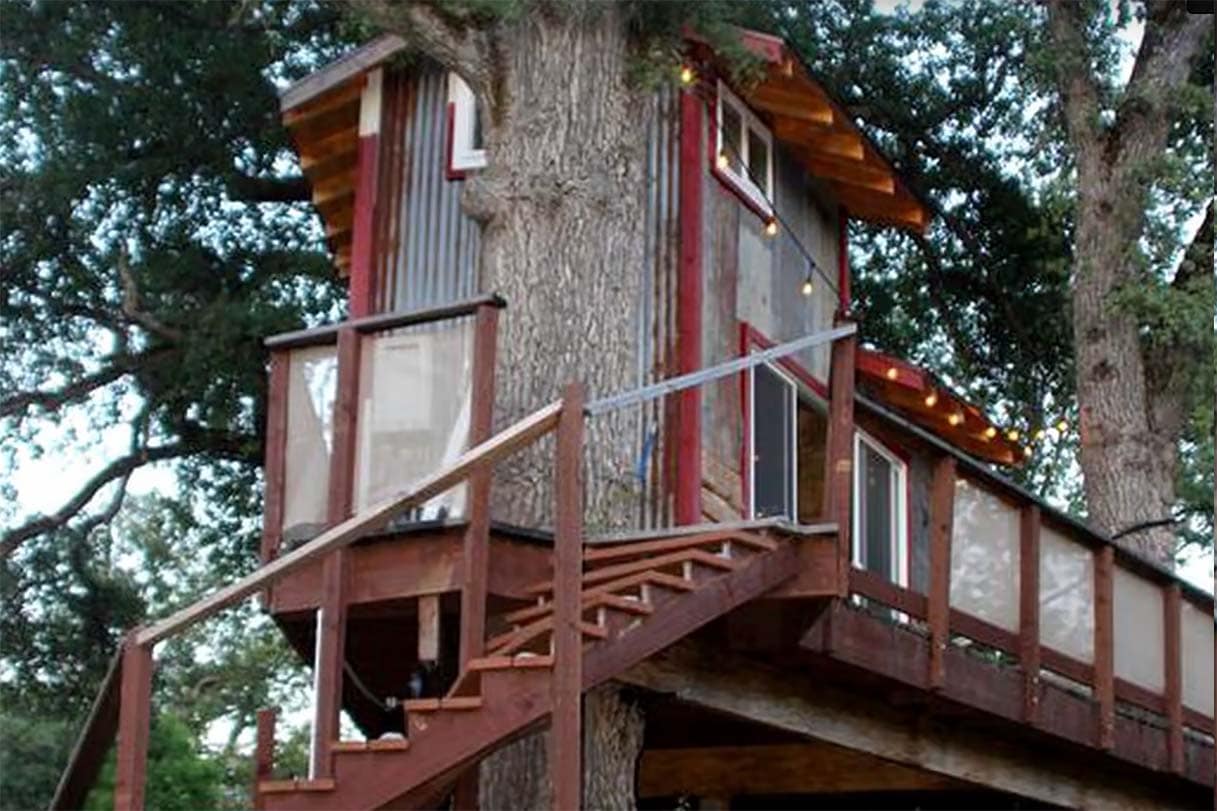 yosemite glamping treehouse