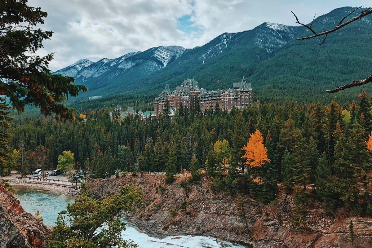 best time to visit banff - fall