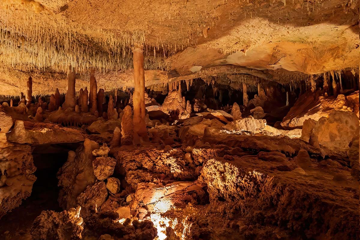 dallas to austin road trip - inner space cavern