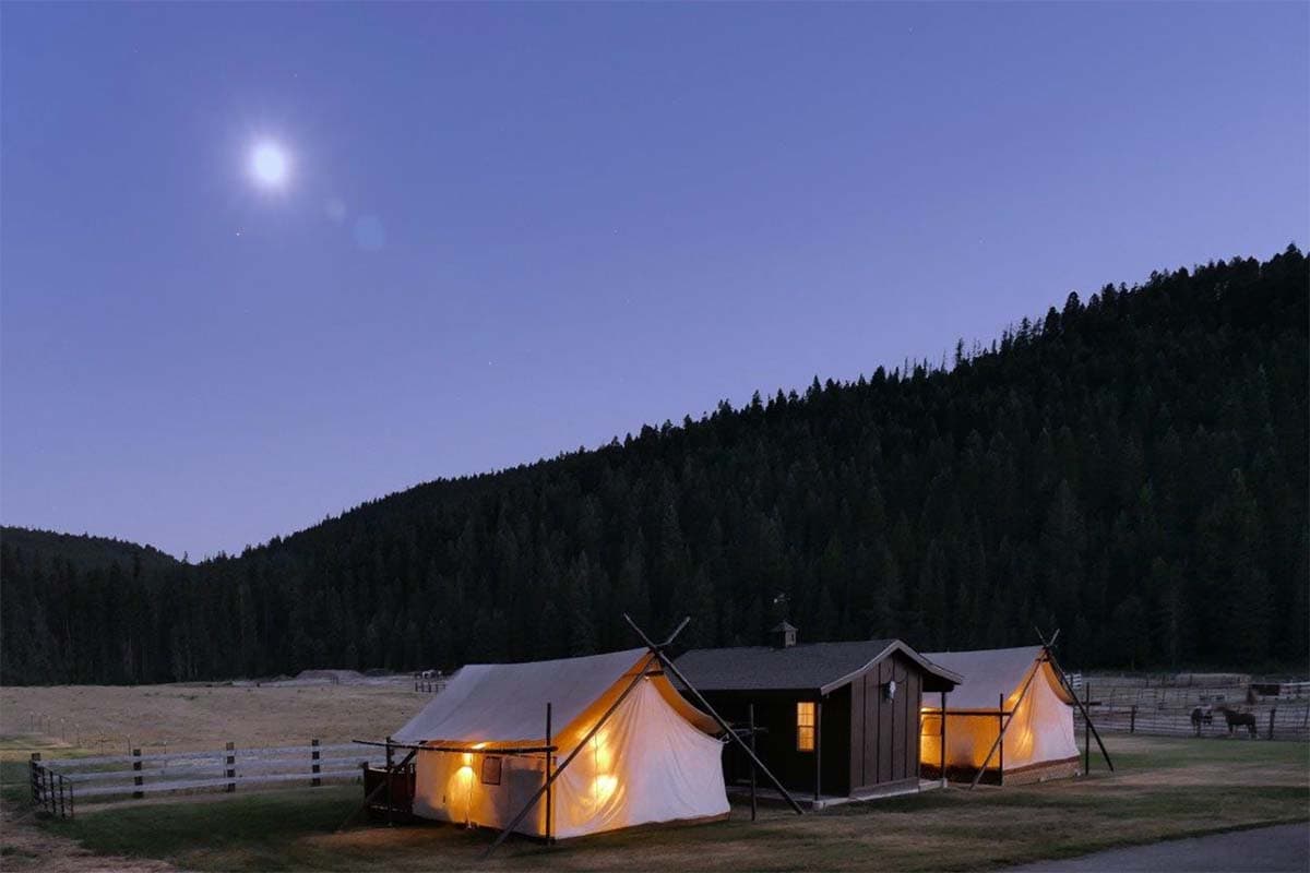 guest ranch glamping glacier np