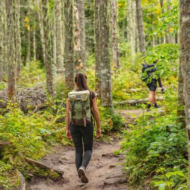 rules of hiking etiquette