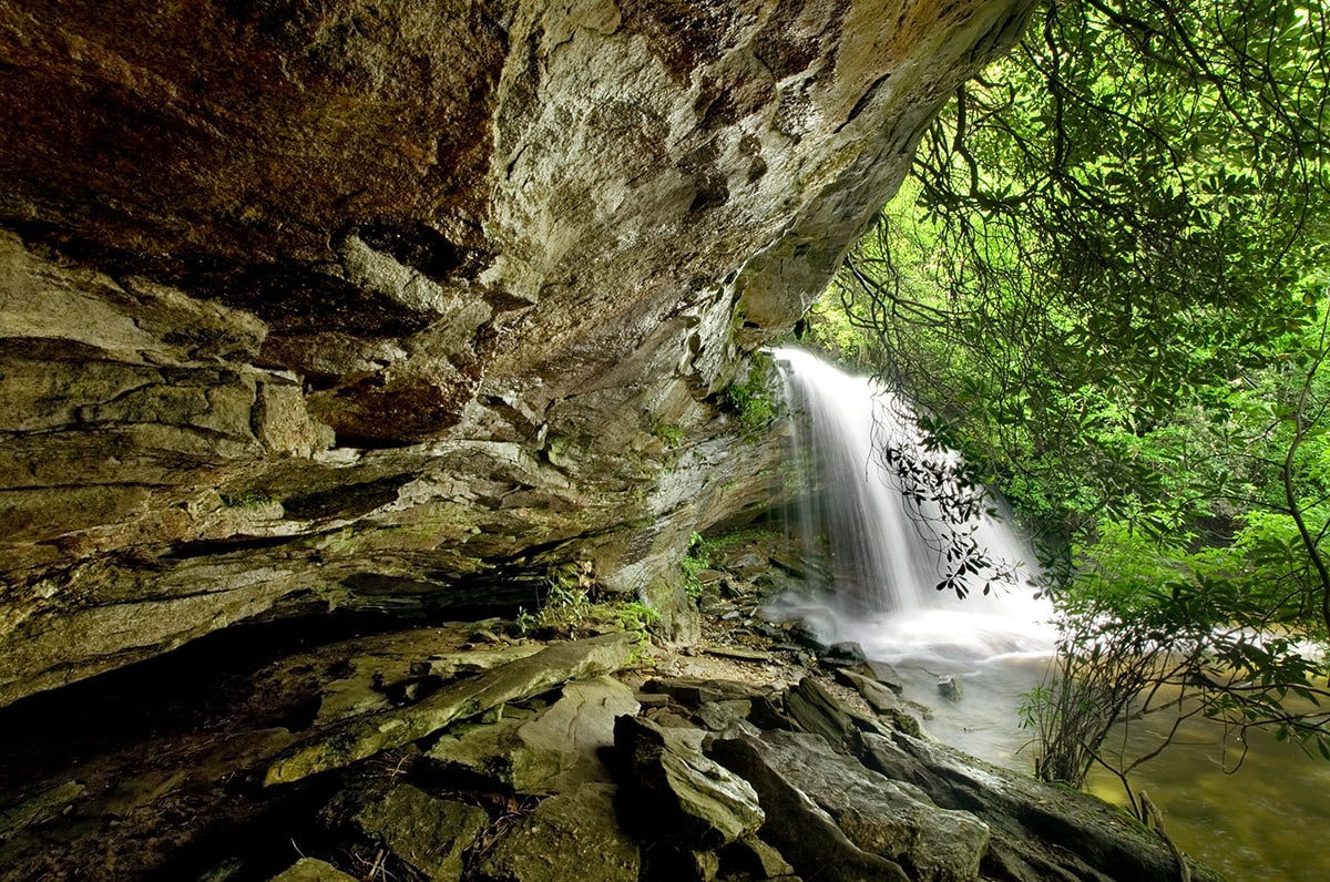 north carolina swimming holes - schoolhouse falls