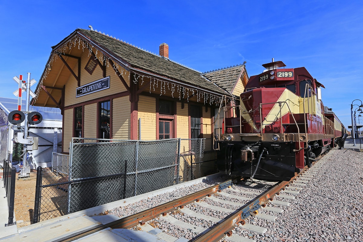 texas train rides - Grapevine Vintage Railroad